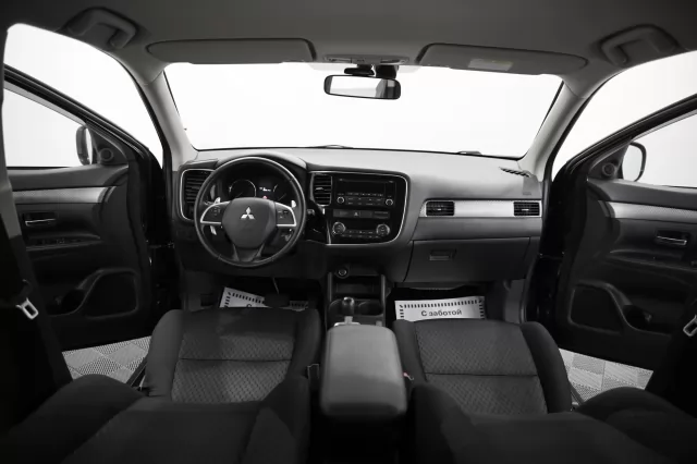 Mitsubishi Outlander 2014