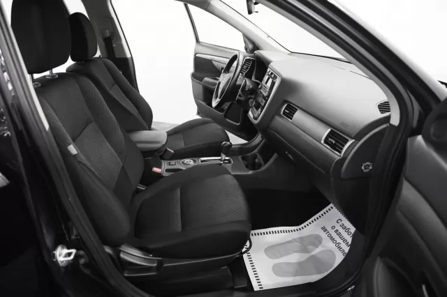 Mitsubishi Outlander 2014