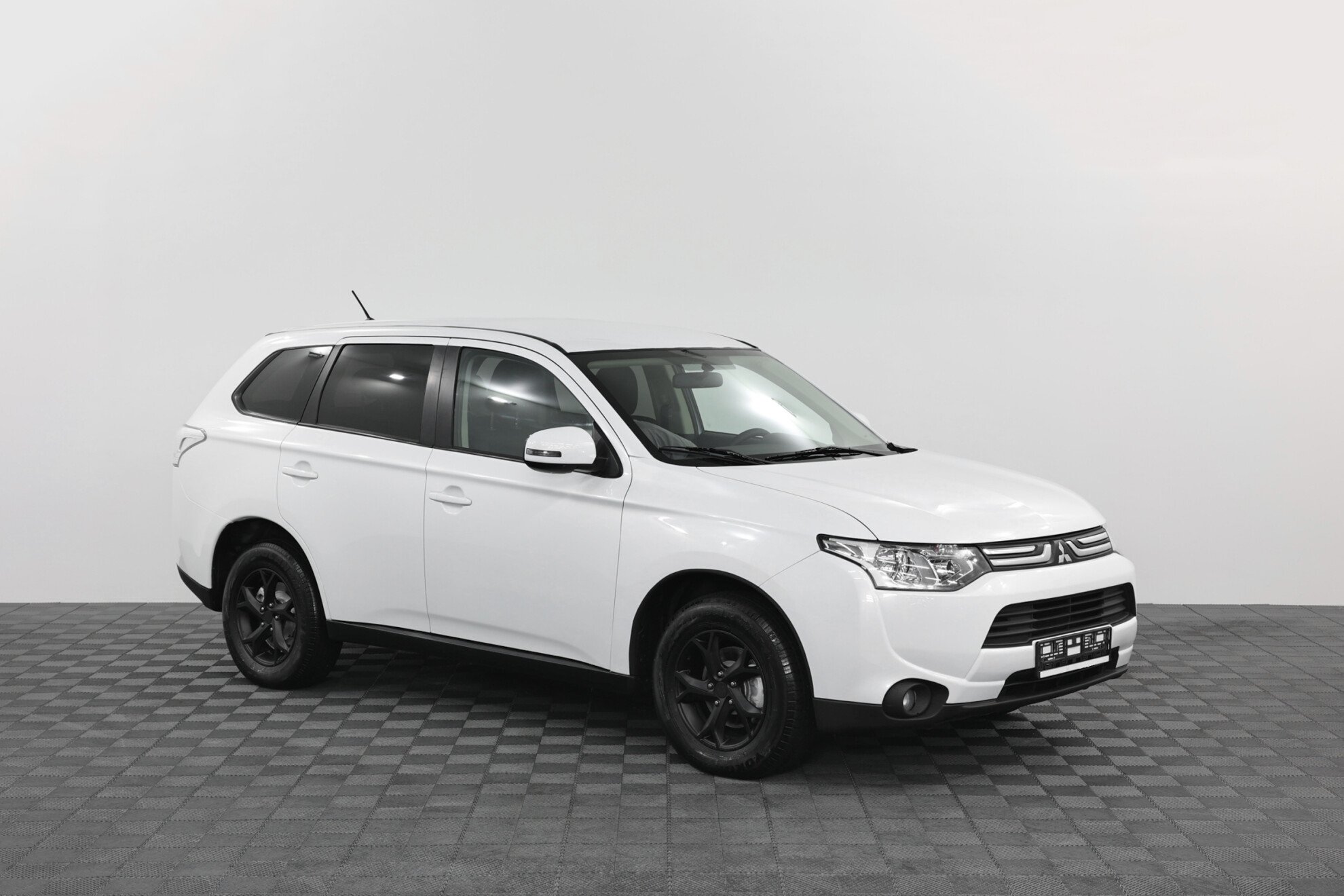 Mitsubishi Outlander 2014