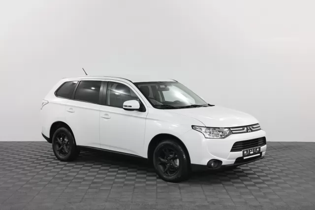 Mitsubishi Outlander 2014