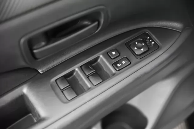 Mitsubishi Outlander 2014