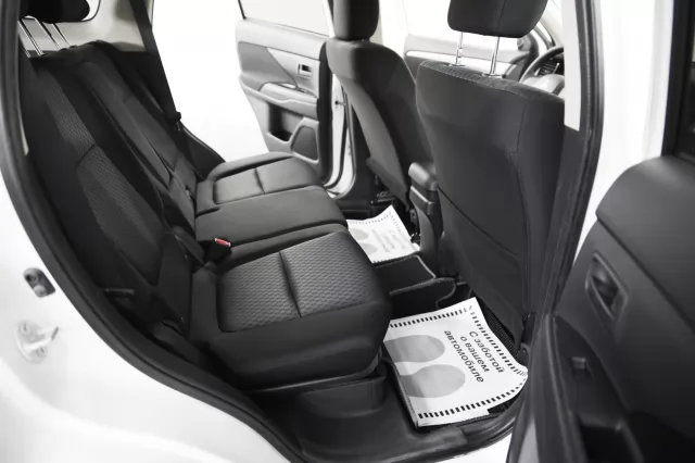 Mitsubishi Outlander 2014