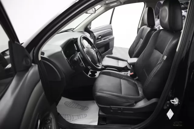 Mitsubishi Outlander 2012