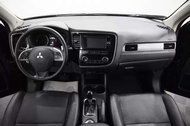 Mitsubishi Outlander 2012