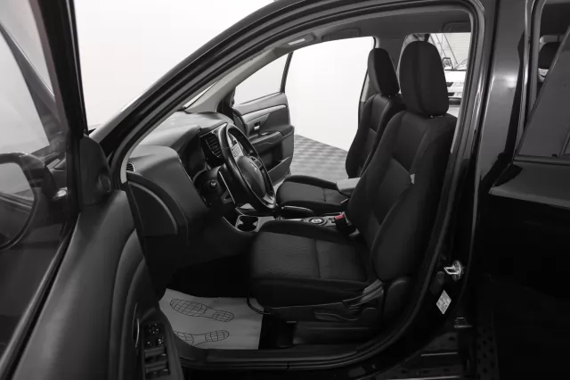 Mitsubishi Outlander 2012