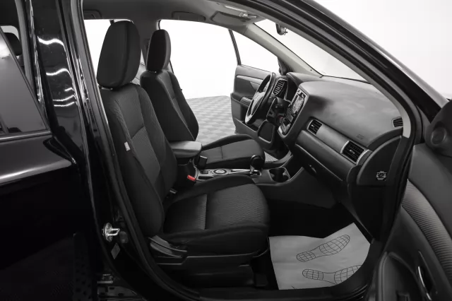 Mitsubishi Outlander 2012