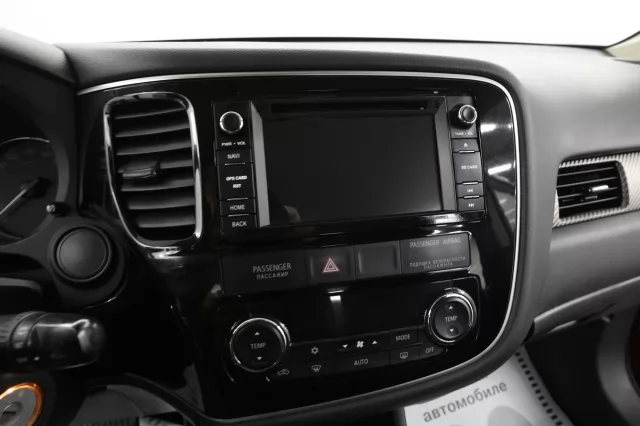 Mitsubishi Outlander 2013