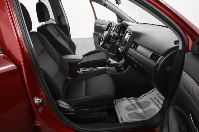 Mitsubishi Outlander 2013