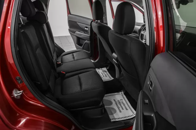 Mitsubishi Outlander 2013