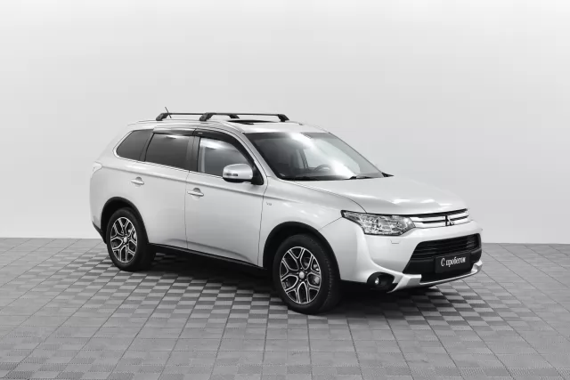 Mitsubishi Outlander 2013
