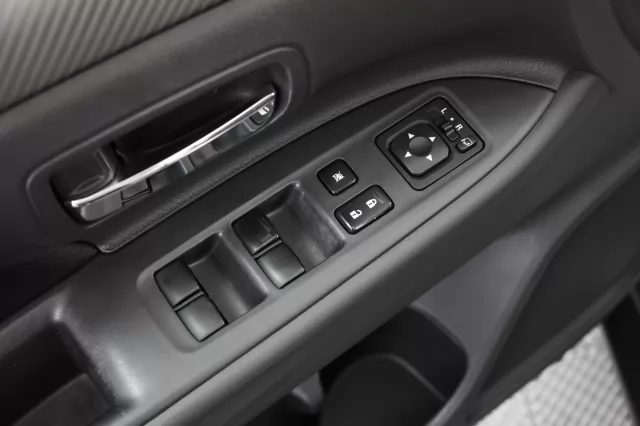 Mitsubishi Outlander 2013