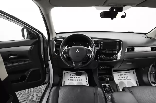 Mitsubishi Outlander 2013