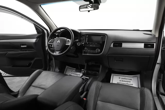 Mitsubishi Outlander 2013