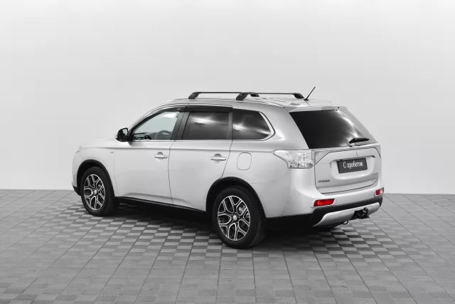 Mitsubishi Outlander 2013