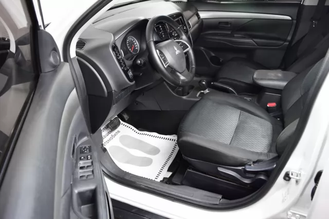 Mitsubishi Outlander 2014