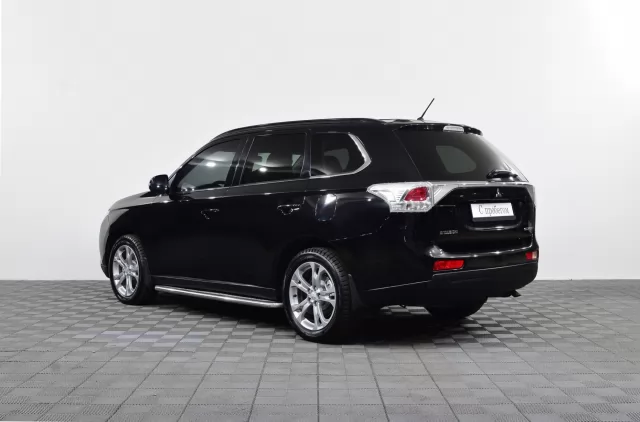Mitsubishi Outlander 2012