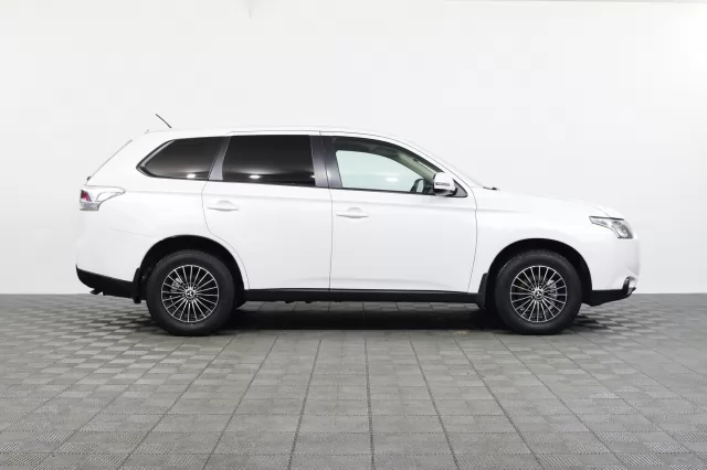 Mitsubishi Outlander 2014
