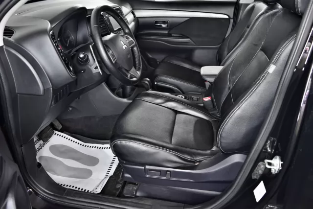 Mitsubishi Outlander 2013