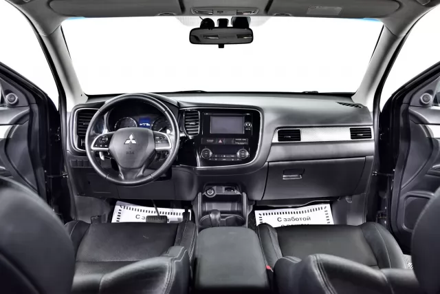 Mitsubishi Outlander 2013