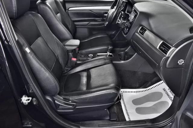 Mitsubishi Outlander 2013