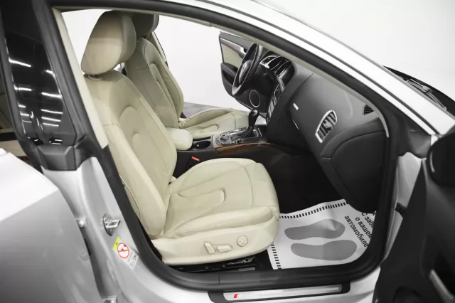 Audi A5 2011