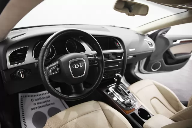 Audi A5 2011