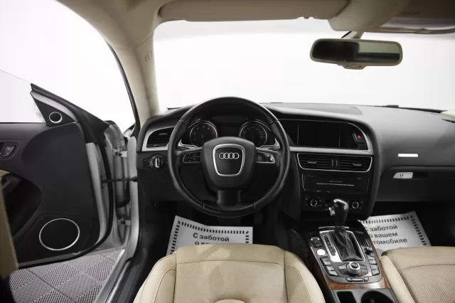 Audi A5 2011