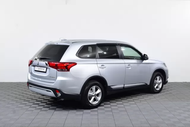 Mitsubishi Outlander 2018