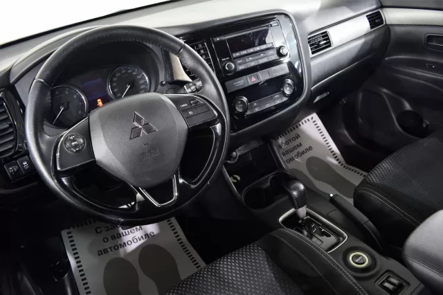 Mitsubishi Outlander 2018