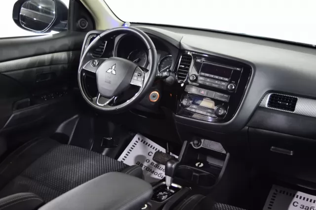 Mitsubishi Outlander 2018