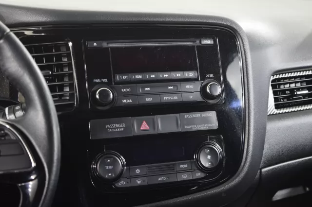 Mitsubishi Outlander 2018