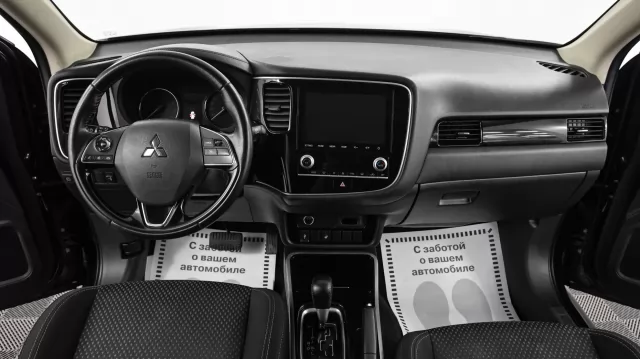 Mitsubishi Outlander 2019