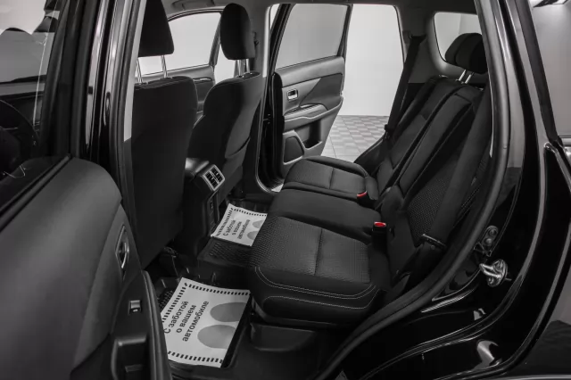 Mitsubishi Outlander 2019