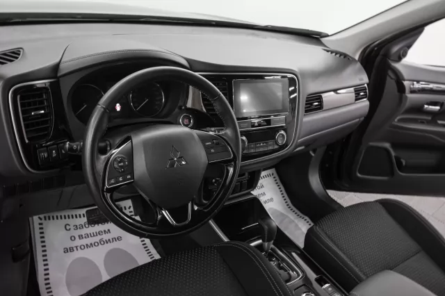Mitsubishi Outlander 2019