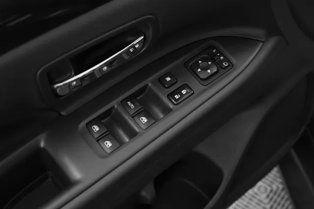 Mitsubishi Outlander 2020