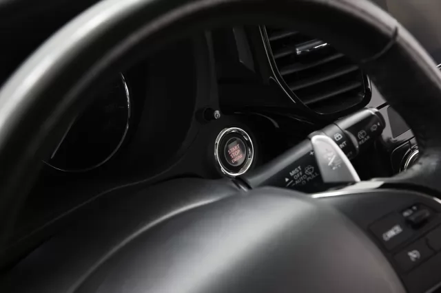 Mitsubishi Outlander 2020