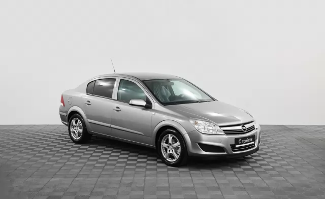 Opel Astra 2014