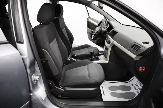 Opel Astra 2014