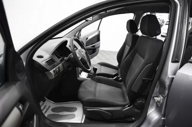 Opel Astra 2014