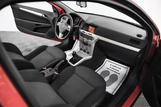 Opel Astra 2014