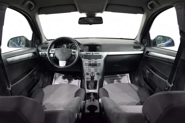 Opel Astra 2014