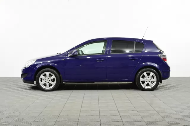 Opel Astra 2014