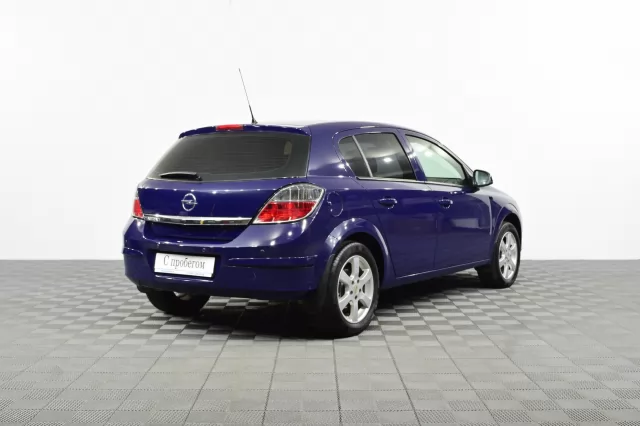 Opel Astra 2014