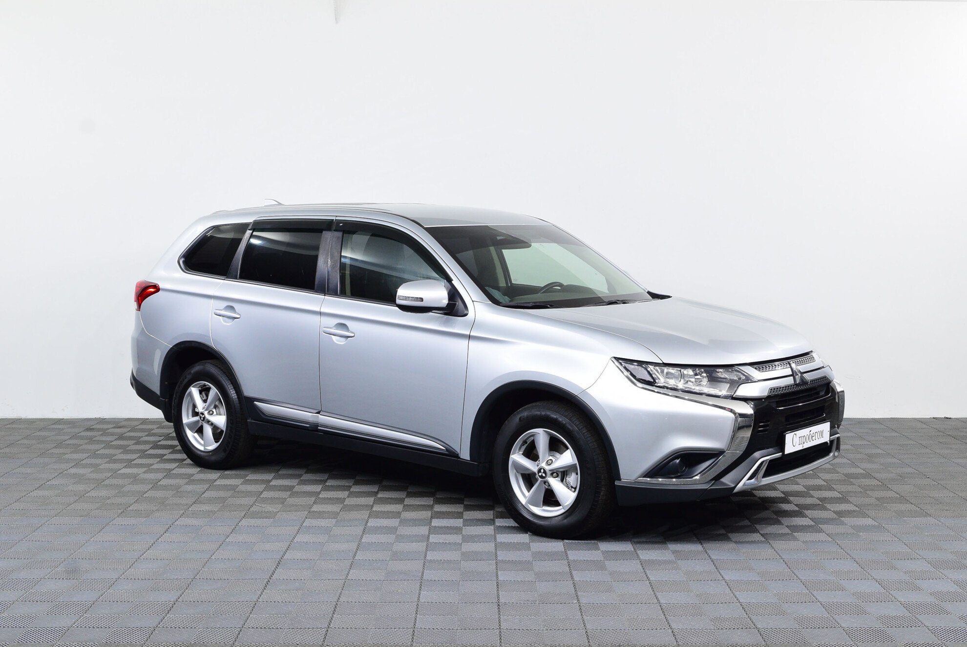 Mitsubishi Outlander 2021