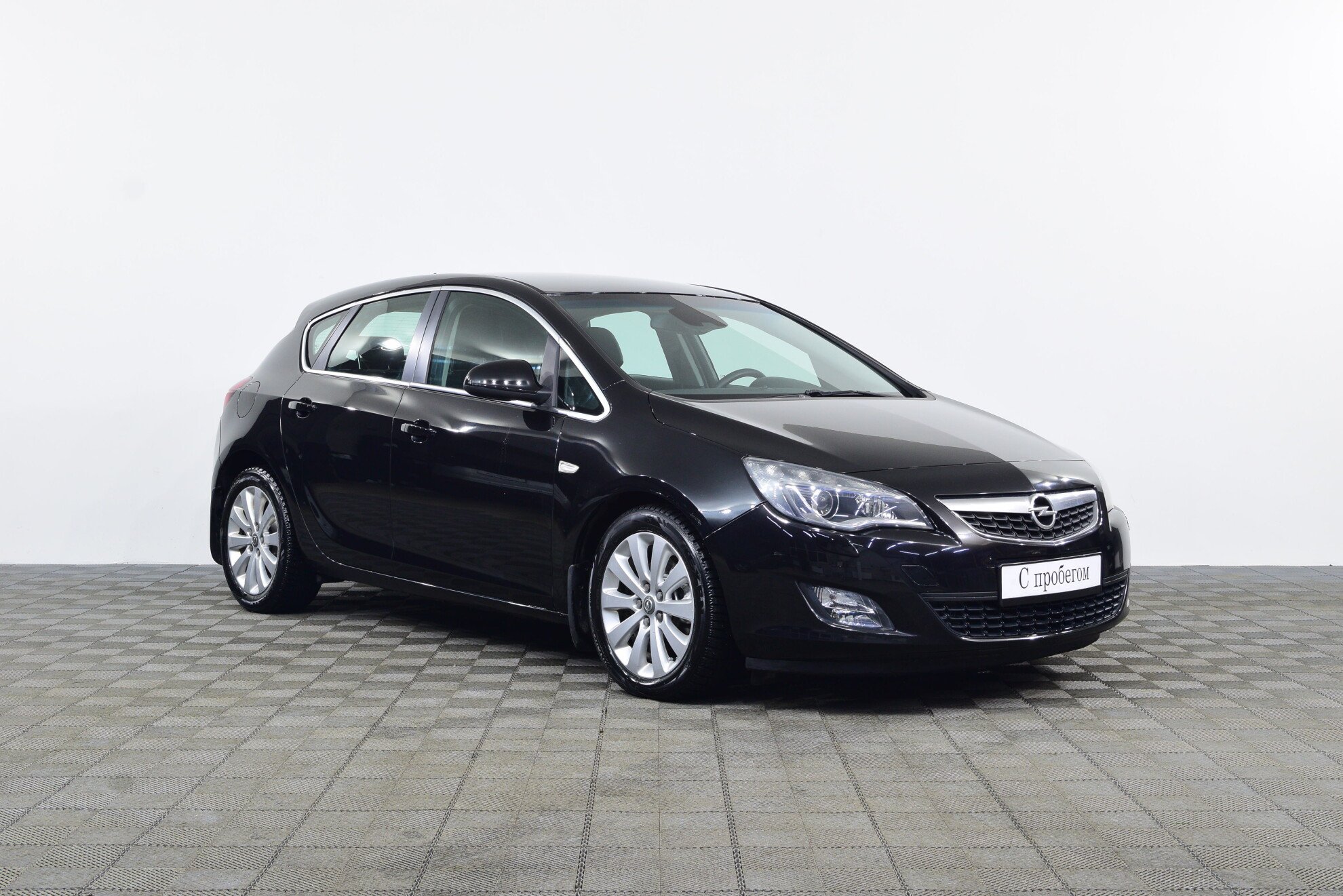 Opel Astra 2012