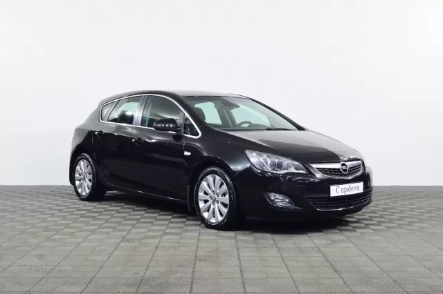 Opel Astra 2012