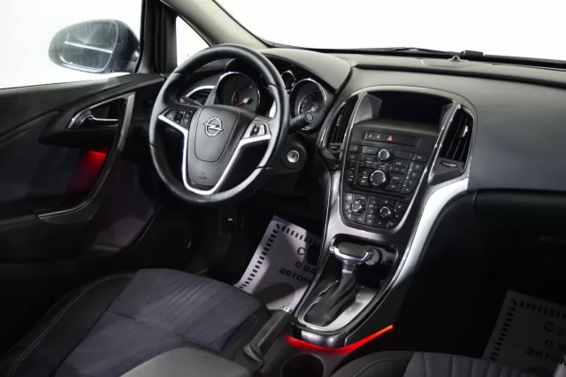 Opel Astra 2015