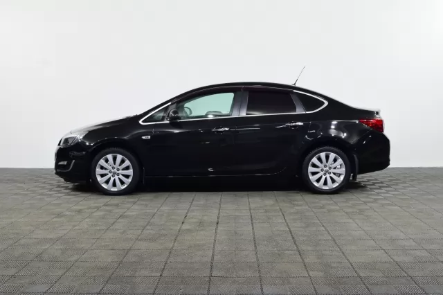 Opel Astra 2015