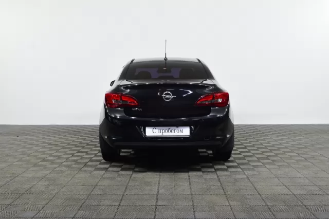 Opel Astra 2015