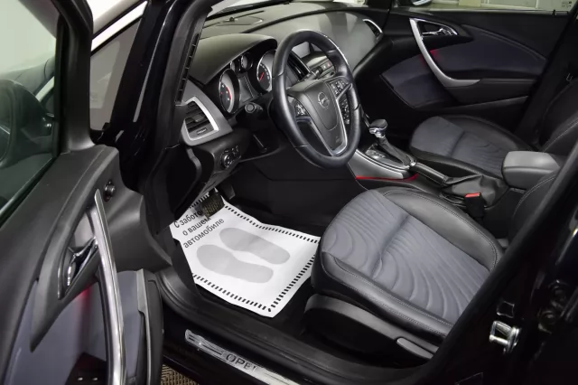 Opel Astra 2015